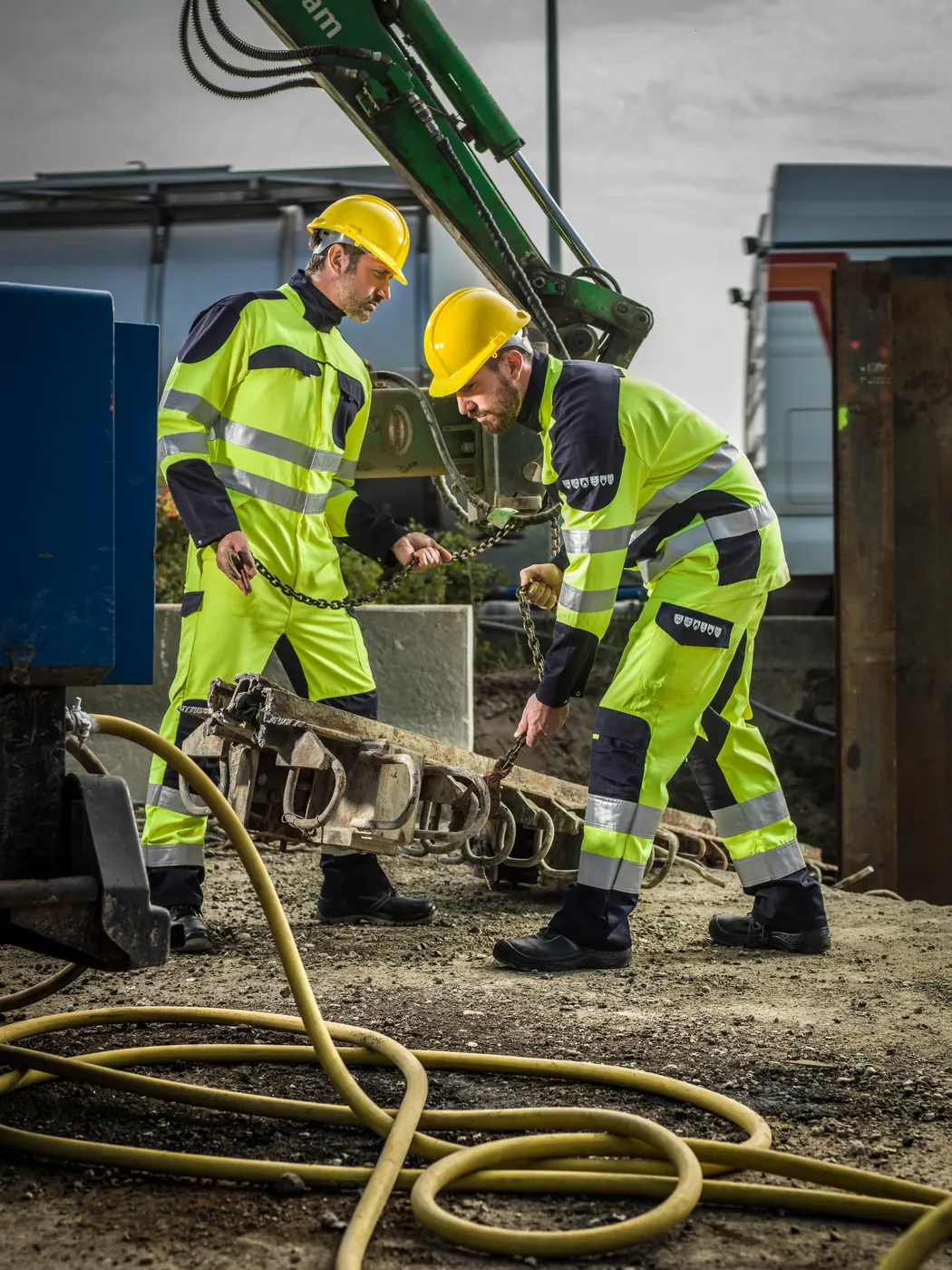 Tenues haute visibilité jaunes
